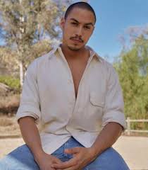 Julio is surely a rising star in the television industry and still finding his way trivia: Julio Macias On My Block Wiki Fandom