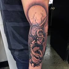 50 Oak Tree Tattoo Designs For Men Leaves And Acorns In 2020 Oak Tree Tattoo Designs Family Tree Tattoo Tree Tattoo Men