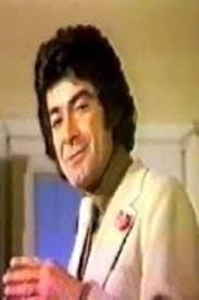 Bir ulusun fikri seviyesini, yaşayışını ve zevkini de yansıtan büyük bir sanat dalıdır. Oh Moon 1988 Trakt Tv