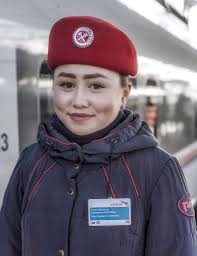 Hur tänker hon? är den komiska monologen där johan rheborg rannsakar sin hjärna för att svara på den klassiska frågan. Staff At The Russian Railway Johan Rheborg Flickr