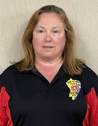 Vicki Ogilvie's Instagram, Twitter & Facebook