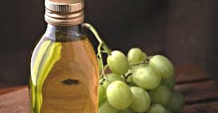 Because each seed yields a small amount of oil, grape seed oil is usually extracted chemically. Grapeseed Oil Health And Beauty Benefits