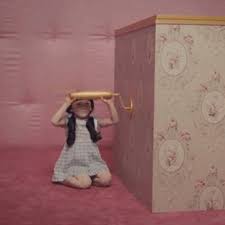 Animated gif about gif in music and dance by nessa. Melanie Martinez Shocking Mad Hatter Bts Entertainment Talk Gaga Daily