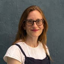 Kelly Harvell's Instagram, Twitter & Facebook