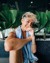 Mana tidaknya, kerajaan negeri selangor terkenal sebagai sebuah negeri yang berjaya menjana pendapatan yang besar setiap tahun. Selangor On Tumblr