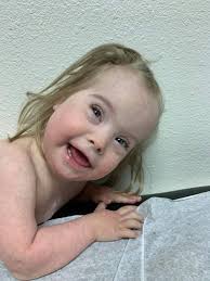 Happy 6th birthday to my baby girl! Artemis Grace has been an adventure,  and the last year has been really rough for her health. My hope is that  2025 won't be as