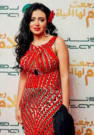 وتابع البلاغ الذى حمل رقم 1226 سنة 2019 عرائض النائب العام، أن الشاكية تتعرض لحملة ممنهجة لتشويه سمعتها لا تعرف من يقف خلفها. Ø´Ø§Ù‡Ø¯ÙˆØ§ Ø£Ø­Ø¯Ø« ØµÙˆØ±Ø© Ù„Ø±Ø§Ù†ÙŠØ§ ÙŠÙˆØ³Ù ÙˆØªØºÙŠØ±Ø§Øª ØµØ§Ø¯Ù…Ø© ÙÙ‰ Ù…Ù„Ø§Ù…Ø­Ù‡Ø§ Ù…Ø¬Ù„Ø© Ù‡ÙŠ