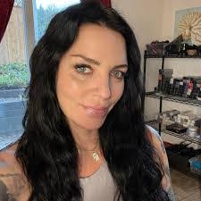 Kathleen Toro's Instagram, Twitter & Facebook