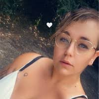 20+ "Lisa Esteves" profiles