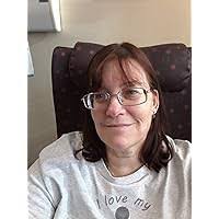 Tara Benham's Instagram, Twitter & Facebook