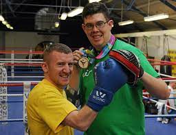 There were two sessions of competition on most days of the 2016 olympics boxing program, an afternoon session (a), starting at 11:00 brt, and an evening session (e), starting at 17:00 brt. Iaba On Twitter Olympic Boxers Throw Their Weight Behind Special Olympics Annual Collection Day On 22nd April Soireland Rtesport Https T Co 8xumpt5ord
