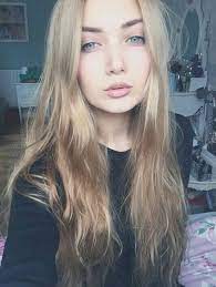 Natural Look She Still Looks Pretty Roxxsaurus Cabelo Loiro Loiro Platinado