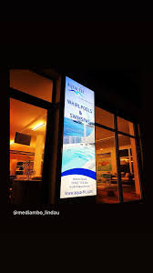 Herzlich Willkommen In Unserer Ausstellung Wir Freuen Uns Auf Sie Whirlpool Zubehor Schwimmbad Bauen Whirlpool