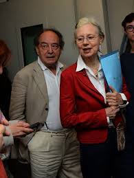 Fleur jaeggy è sposata con lo scrittore ed editore roberto calasso, proprietario di adelphi, il quale pubblica da sempre i suoi romanzi. Fleur Jaeggy Born July 31 1940 Swiss Model Translator Writer Poet World Biographical Encyclopedia