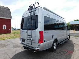 New 2020 Winnebago Boldt 70 Kl Winnebago Class B Motorhome