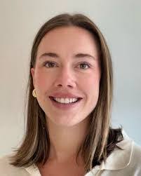 Grace Brown's Instagram, Twitter & Facebook