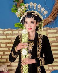 Foto pengantin dg kebaya pengantin muslimah jawa eko+mila di gamping yogyakarta. 10 Mua Rias Pengantin Di Batang Jawa Tengah Terbaik Heikamu Com