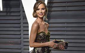 She was born to caroline wonfor, a journalist, and brian chapman, a multimillionaire entrepreneur who owns percol, the organic coffee company. In Tearful Interview Weinstein S Wife Says She Didn T Know About Abuse The Times Of Israel