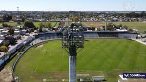 Opened in 1951, estadio eva perón is home to sarmiento de junín in argentina. El Estadio Eva Peron Tendra Una Iluminacion De Primera Tyc Sports