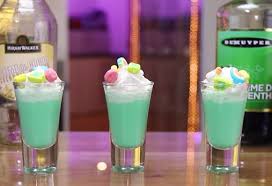 Shamrock Shooters Tipsy Bartender Recipe Tipsy Bartender Chocolate Liqueur Tipsy Bartender Recipes