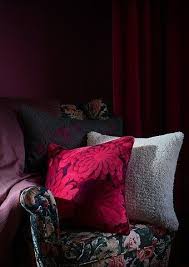 Pin Von Sanoxi T Auf Gemutliche Weihnachten Gemutliche Weihnachten Rote Wohnzimmer Ikea Weihnachten