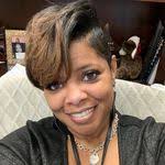 Shanda Tucker's Instagram, Twitter & Facebook