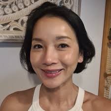 Michelle Yow-Davidson STOTT PILATES® Certified Instructor (@movewithmyow) •  Instagram photos and videos