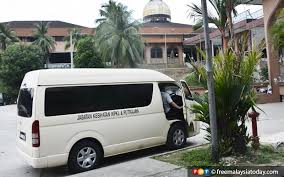 Agensi kerajaan negeri yang bertanggungjawab dalam hal ehwal agama islam bagi negeri kelantan. Menteri Agama Kelantan Rayu Jemaah Ijtimak Tabligh Jalani Ujian Covid 19 Free Malaysia Today Fmt