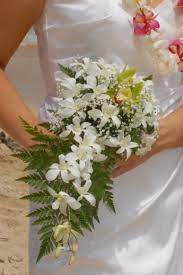 Wedding Flower Bouquets By Bridal Dream Hawaii Flower Bouquet Wedding Wedding Flowers Wedding Flowers Sunflowers