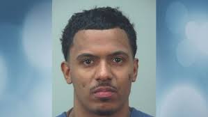 Good Samaritan tackles stranger who punched, spat