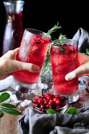 Sparkling Cranberry Mocktail Savor The Flavour Recipe Cranberry Mocktail Thanksgiving Drinks Cranberry Juice And Vodka
