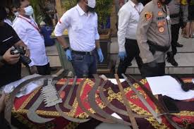 Digital solution indo cirebon jawa 2021 : Bikin Ngilu Ini Penampakan Senjata Yang Dipakai Tawuran Dua Geng Di Cirebon