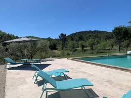 Bed Breakfast Chut C Est Ici Rooms In Venelles In Les Bouches Du Rhone 13 Massif De La Sainte Victoire