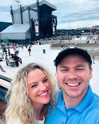 Ashley Elmore Byars (@ashbsea) • Instagram photos and videos