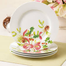 Paula deen has released a special video to wish you a merry christmas. Paula Deen Christmas Wreath 8 Inch Dessert Plates Set Of 4 Overstock 7468947