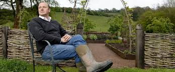 This is an example of a contemporary landscaping in seattle. Ad Top 100 Interior Designers 2017 Arne Maynard Garden Design Ltd Covet Edition