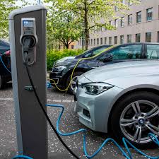 Most dealers don't offer leasing on used cars, but used cars that were leased when new and are now for sale provide some benefits. Electric Cars Rise To Record 54 Market Share In Norway Electric Hybrid And Low Emission Cars The Guardian