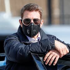 Mar 26, 2021 · tom cruise is an american actor known for his roles in iconic films throughout the 1980s, 1990s and 2000s, as well as his high profile marriages to actresses nicole kidman and katie holmes. Tom Cruise Recorded Shouting And Swearing At Mission Impossible Crew Over Covid Issues Tom Cruise The Guardian