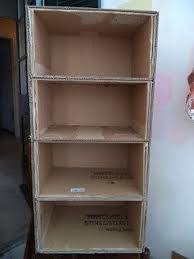 Easy Diy Furniture Hanging Shelves From Cardboard Guarda Roupa De Papelao Moveis De Papelao Estante De Papelao