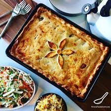 Pin By Pat Quinsey On Chicken Beef Pork Pirog Recipe Recipes Meat Pie