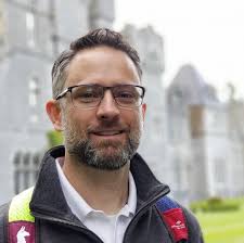 Is there a Garmin edge 840 and radar/light bundle available?