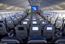 Dreamliner interior includes high vaulted ceiling, wide body, and adjustable led lighting. Sp Lrg Boeing 787 8 Dreamliner Lot Polish Airlines Gergely Molnar Jetphotos