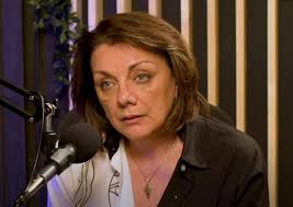 Carmen tănase a fost căsătorită cu criticul de teatru victor parhon (n. Fgovcsyf2noufm