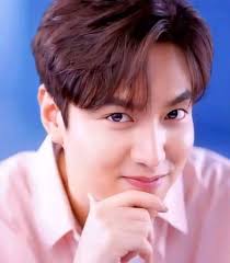 Handsome and cute lee Minho #cr.get_minhoonly