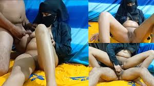 Sexy Hijab Girl Hungry for Cock Fucked by Her Husband: Amateur Amateur Porn