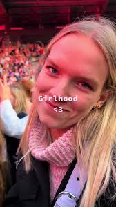 Jasmin Christensen (@jasmin_christensen)