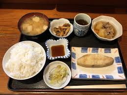 Why Do The Japanese Use So Many Plates Nihon Naka Food Lebensmittel Essen Japanisches Fruhstuck