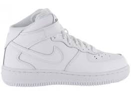 Derrick rose is one of eight players in nba history to have at least 10 consecutive signature shoes with a brand. Nike Air Force 1 Mid Enfant Blanche Chaussures Enfant Chausport Nike Air Force Air Force 1 Nike Air