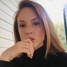 Josie Raines's Instagram, Twitter & Facebook