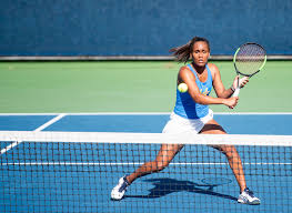 I quartieri un tempo benestanti sono stati abbandonati dai suoi abitanti, anche a causa di una delle sommosse più violente della storia degli st. Ucla Women S Tennis Springs Into 2021 Season Hosting Ita Kickoff Weekend Daily Bruin